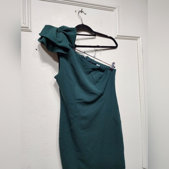 Lulus Unstoppable Stunner Hunter Green Ruffled One-Shoulder Mini Dress L Wedding - Picture 7 of 9